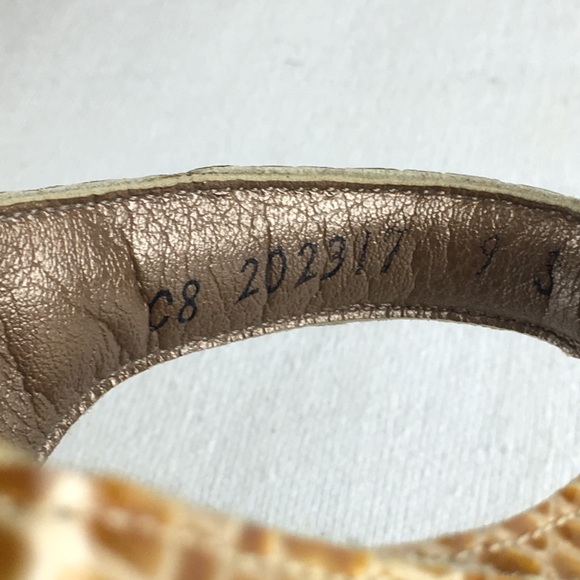 SAS WOMENS 9 Slim Suntimer Sandals Croc Print EUC - Picture 6 of 8